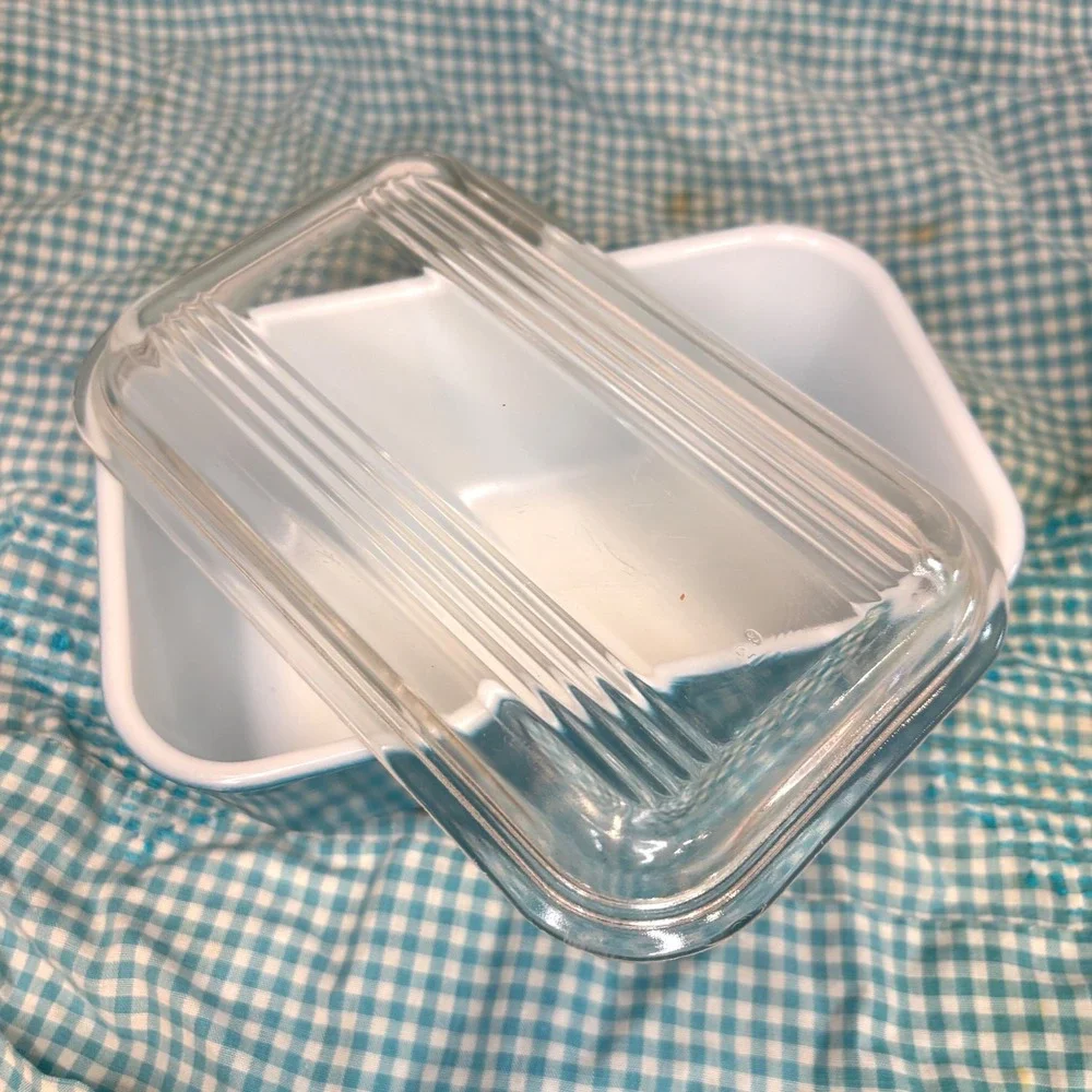 Vintage Pyrex 502-B Blue Refrigerator Dish with 502C-Glass Lid